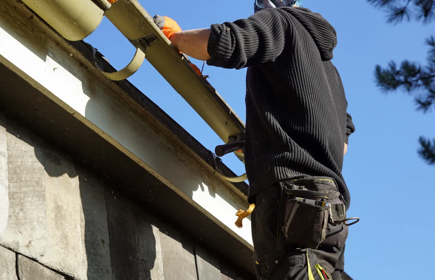 Why Decatur Homeowners Choose Riverbend Gutter Cleaning